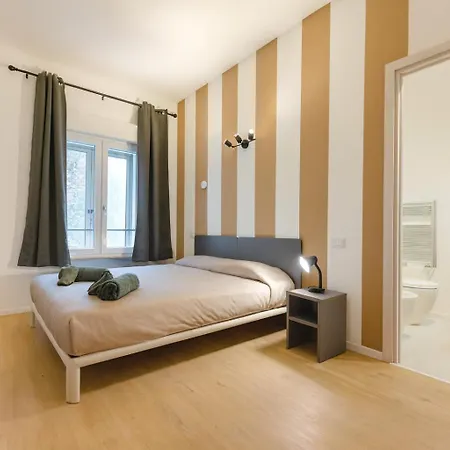 Penzion Elegante Stanza 3 Bagno Privato Presso Stazione