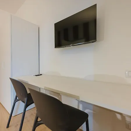 Elegante Stanza 3 Bagno Privato Presso Stazione Vendégház *