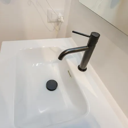 Vendégház Elegante Stanza 3 Bagno Privato Presso Stazione